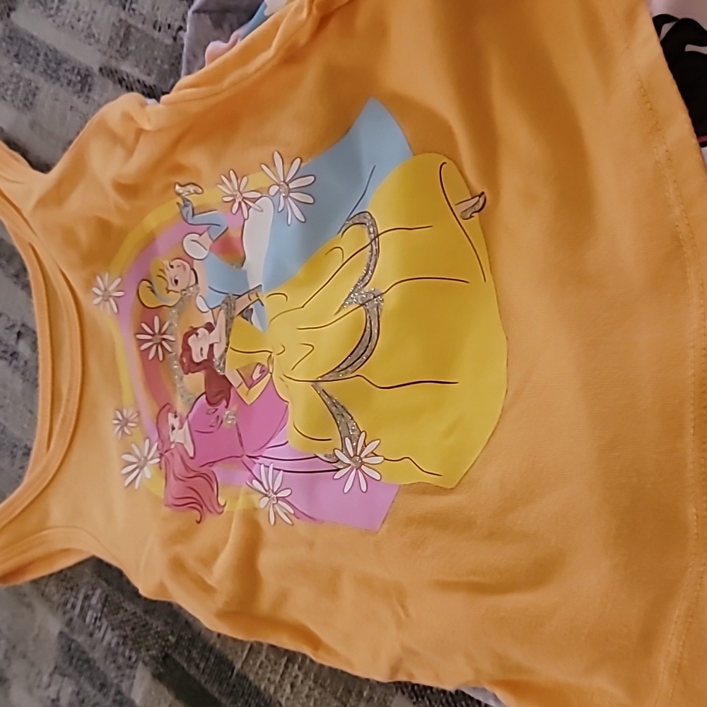 SALE..BUNDLE OF 12 TEE SHIRTS - Picture 6 of 13